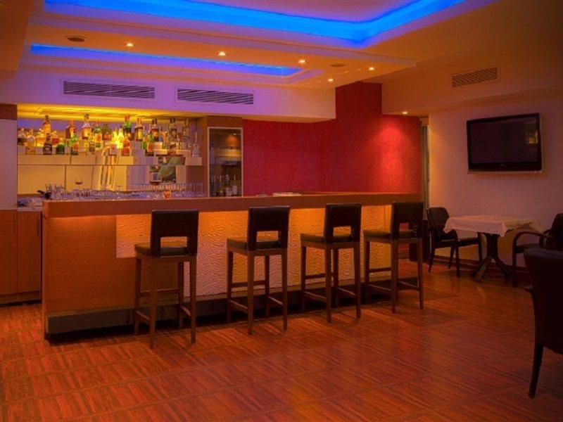 Kordon Hotel Pasaport Izmir Bagian luar foto