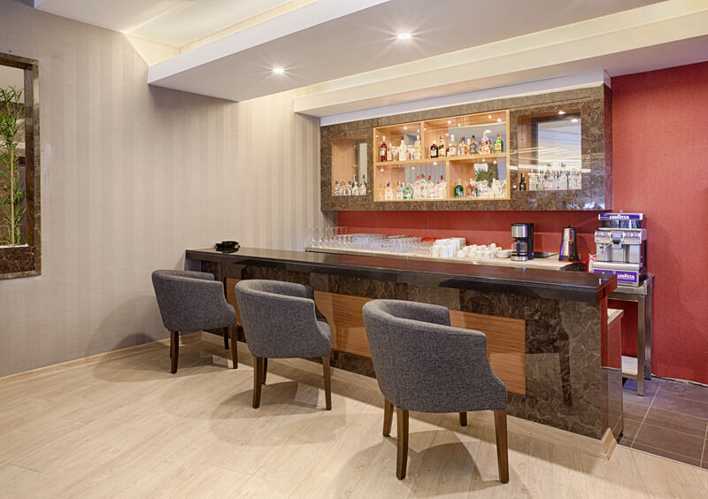 Kordon Hotel Pasaport Izmir Bagian luar foto