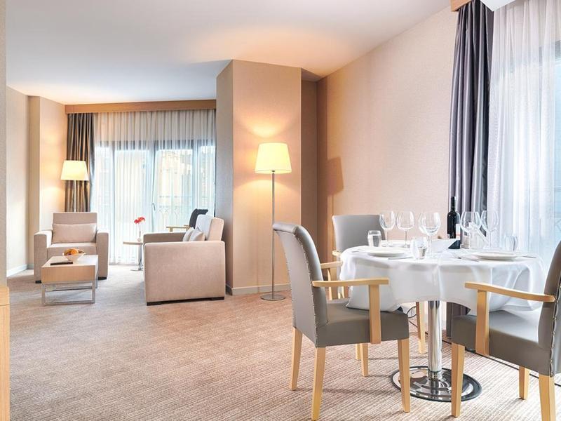 Kordon Hotel Pasaport Izmir Bagian luar foto